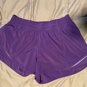 Lululemon LR Hotty Hot Shorts